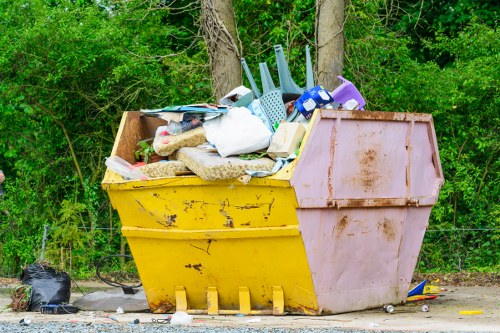 Eco-friendly disposal during flat clearance